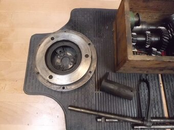 Tatra 57, skříň převodovky - 8