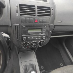 VW polo 6Q facelif 1,2 i - 8