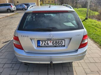 Mercedes-Benz C220 CDI - 8