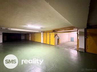 Samostatná garáž na Žižkově, 18m2 - 8