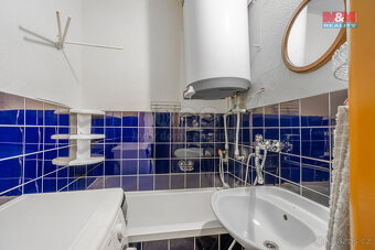 Prodej bytu 3+1, 68 m² s garáží, Kadov - 8