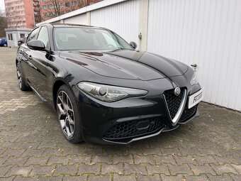Alfa Romeo Giulia, 2,0 Q4 Veloce TOPstav, s.kniha - 8