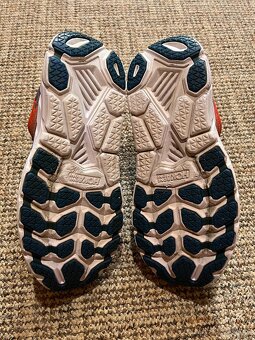 7x Pánské běžecké sportovní boty Hoka - 8