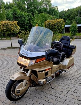 Honda Gold Wing 1500 - 8