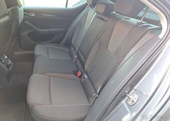 Škoda Octavia 1,5TSI 110kW Ambition Plus - 8