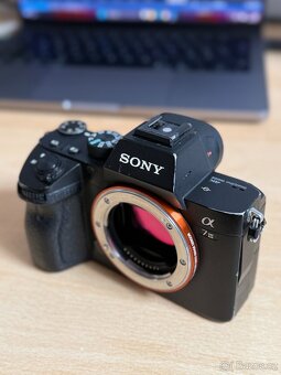Sony A7III - 8