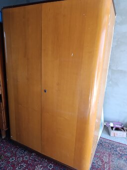 Prodám dřevěné skříně - 8