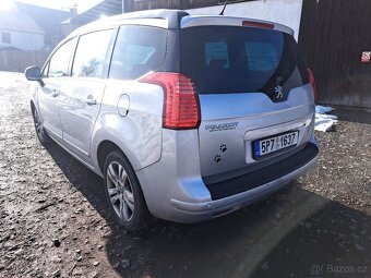 Peugeot 5008 2,0HDi 2011, 314000 km - 8