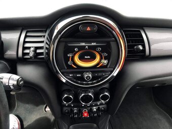MINI COOPER 1.5i 100 kW (136 koní) - F56 - 8
