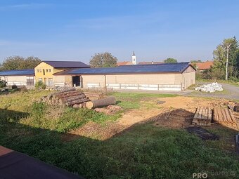 Prodej výrobně skladovacího areálu v obci Radslavice. - 8