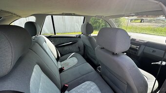 ŠKODA FABIA 1.4 MPi - 8