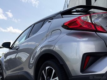 Toyota C-HR Hybrid / 2018 / ČR - 8
