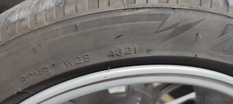17´´ Toyota Corolla 225/45 R17 5x114.3 2021 - 8