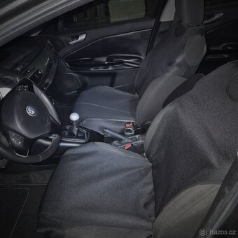 Alfa romeo Giulietta 1,6 JTDM,2010,klima,sada pneu - 8
