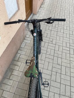 Celoodpružené sjezdové enduro kolo Vitus - 8