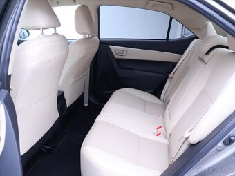 Toyota Corolla 1,6 VVT-i 97kW CZ Exekutive (2018) - 8