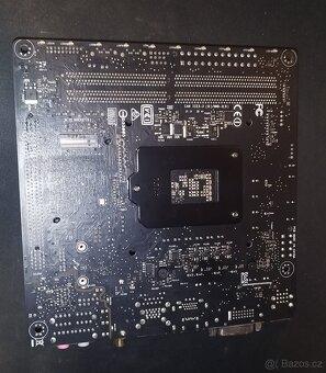 Asus B150 I Pro Gaming Wifi/Aura - 8