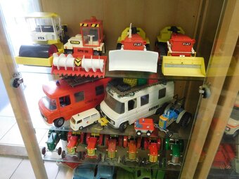 STARÉ RETRO HRAČKY - 8