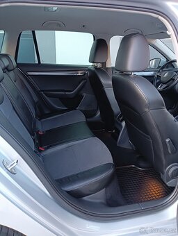 Škoda Octavia kombi 2.0 TDi DSG Style 4x4 - 8