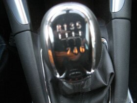 Opel Zfira C 1,6 Diesel 100 kw, jen 92 tkm 7 míst - 8