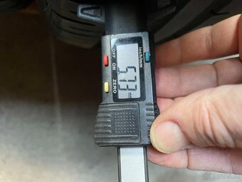 Letní pneu Falken 215/50 R18 90% -krásné - 8