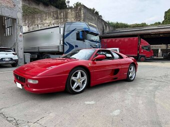 Ferrari F355 Berlinetta z roku 1997 - 8