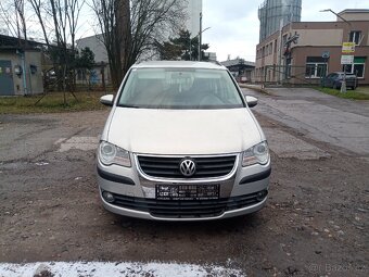 VW Touran - 8