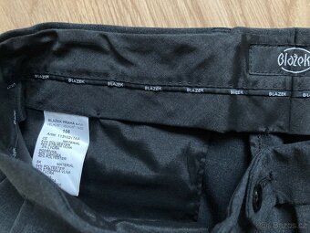 Pánský tmavě šedý oblek s vestou, zn. Blažek, vel.106 - 8