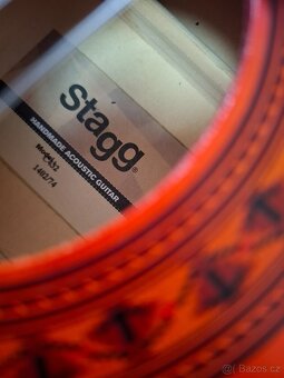 Kytara Stagg C432 + obal + ladička - 8