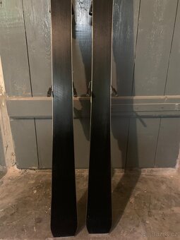 Prodám slalomové lyže Head Magnum Supershape 163cm - 8