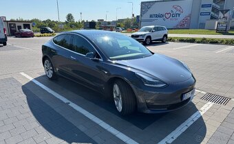 TESLA MODEL 3 LONG RANGE - 8