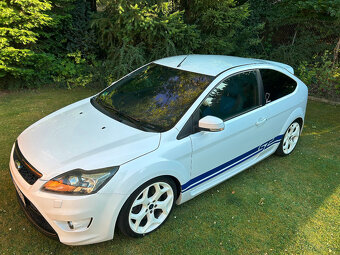 Ford Focus ST 2,5 - 8