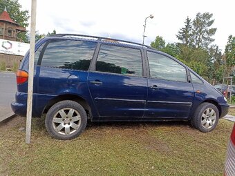 VW Sharan TDI automat na ND - 8