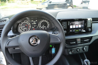 PRODÁM ŠKODA SCALA 1.0TSI 85KW 2020 TOP STAV - 8