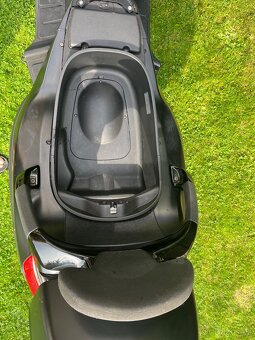 Piaggio Xevo 125 - 8