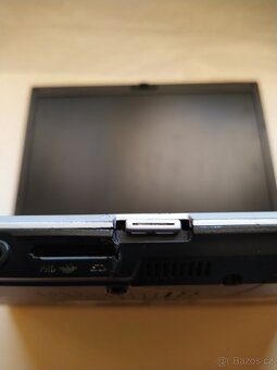 Fujitsu Siemens LifeBook E8310 - 8