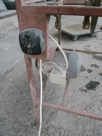 Cirkulárka domácí výroba za 500 kč - 8