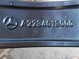 Mercedes ,,S" 223, nová kola 19" letni - 8