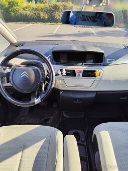 Citroen C4 grand Picasso - 8