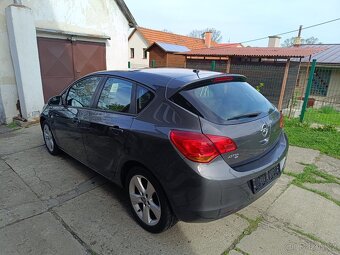 Opel Astra 1.4i 74kw - 8