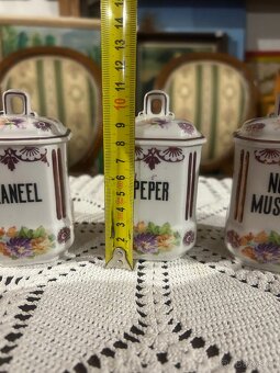 Starožitné porcelánové kořenky - 8