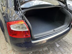 Audi A4 2001 - 8