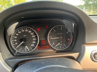 BMW e91 320d 120kw - 8