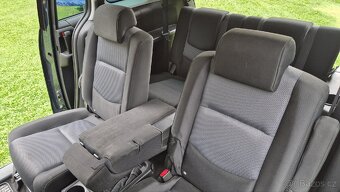 Mazda 5 2.0 MZR-CD(diesel) 105kw 7 míst, nová STK - 8
