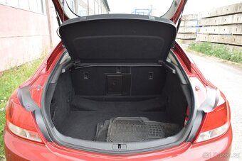 Opel Insignia 2.0 TURBO 4X4/AUTOMAT/VÝBAVA/ - 8