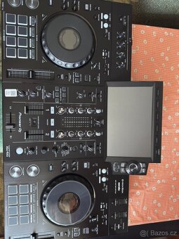 Pioneer XDJ RX3 - 8