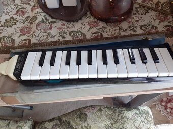 Foukací harmoniky-Hohner - - 8