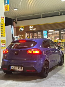 Kia Rio 2013 - 8