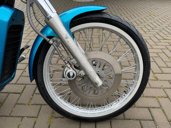 Suzuki VS 600 GL Intruder - 8