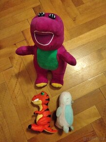 Hračky, panenky, plyšové hračky. - 8